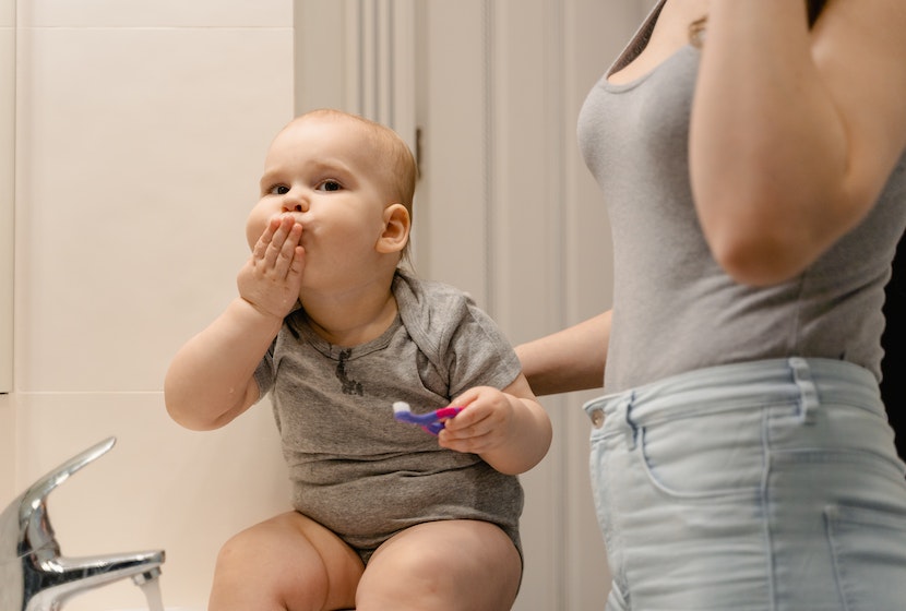 Prendre soin des dents de bébé