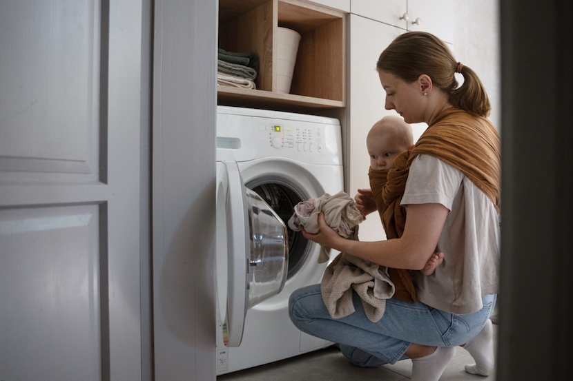 Comment alléger sa charge mentale après la naissance de bébé ?