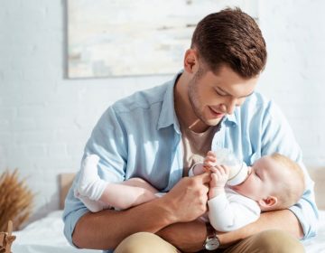 Quelle quantité de lait pour un bébé de 5 mois ?