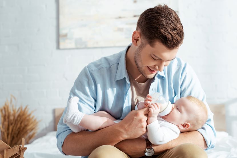 Quelle quantité de lait pour un bébé de 5 mois ?