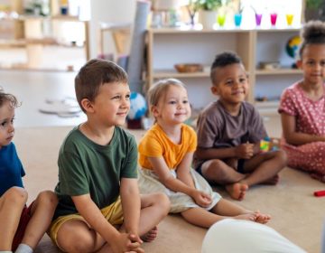 École maternelle à 2 ans : bonne ou mauvaise idée ?
