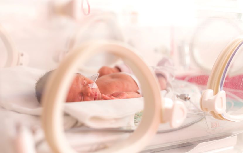 Parents de prématurés : comment trouver du réconfort et de l'aide ?