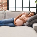 Troubles du sommeil chez la femme enceinte : comprendre pour mieux dormir