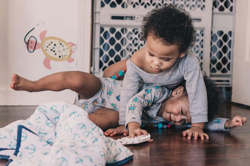 Pourquoi bébé ne veut pas prêter ses jouets