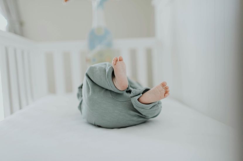 Comment protéger bébé des moustiques en été