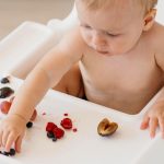 Le guide de l&rsquo;alimentation du bébé de 1 an
