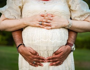 6 semaines de grossesse (8 SA) : bébé, symptômes et ce qui change cette semaine