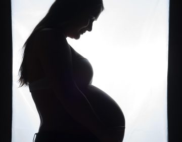10 semaines de grossesse (12 SA) : développement, symptômes et examens